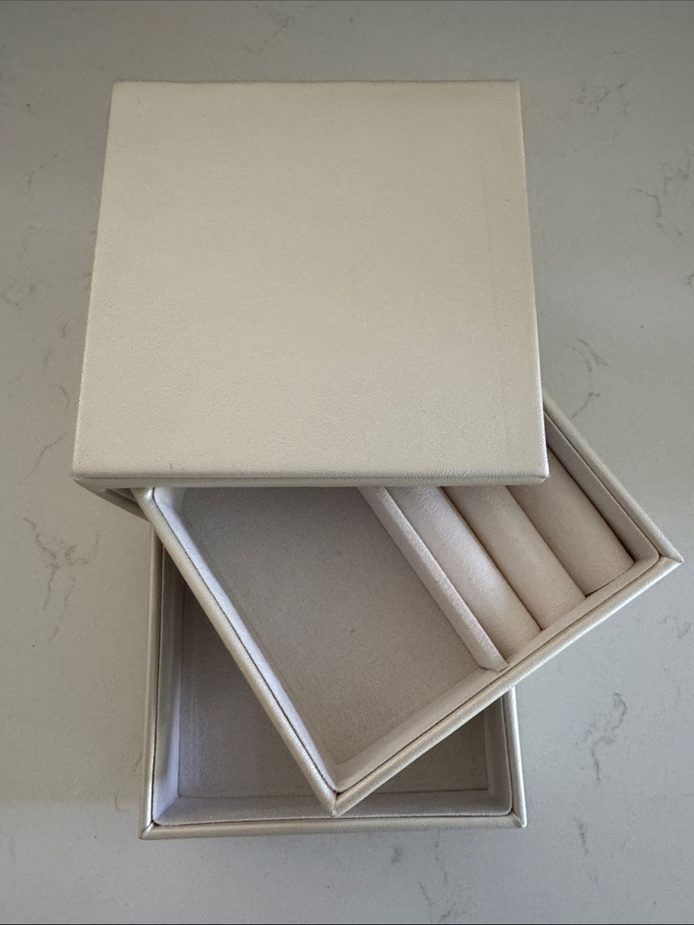 Jewelry Storage Box in Cream - Compact Ring & Tray Organizer NWOT